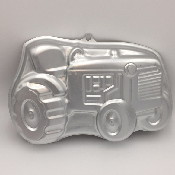 Wilton Farm Tractor Birthday Party Cake Baking Pan 2105-2063 Aluminum Kids - Picture 8 of 8
